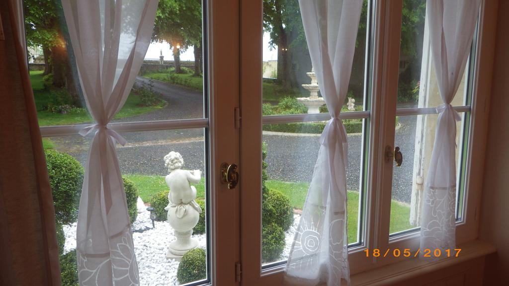 La Part Des Anges Bed & Breakfast Rubercy Exterior foto